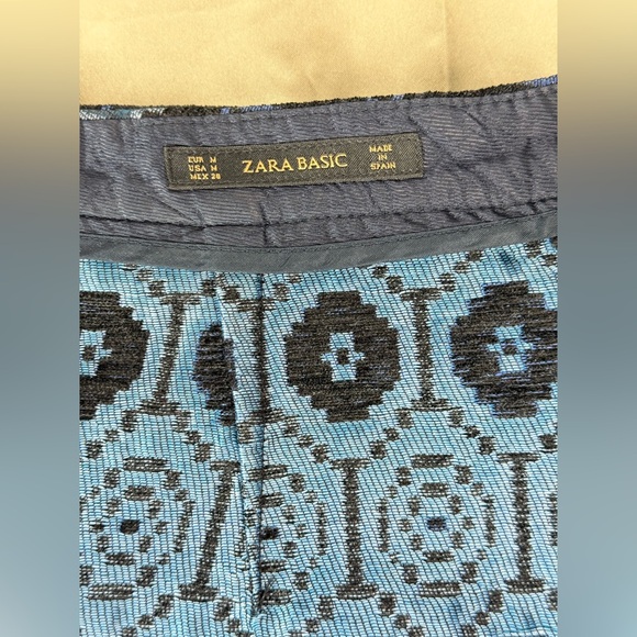 Zara‎ Black and Blue Geometric Mini Skirt - Picture 6 of 12